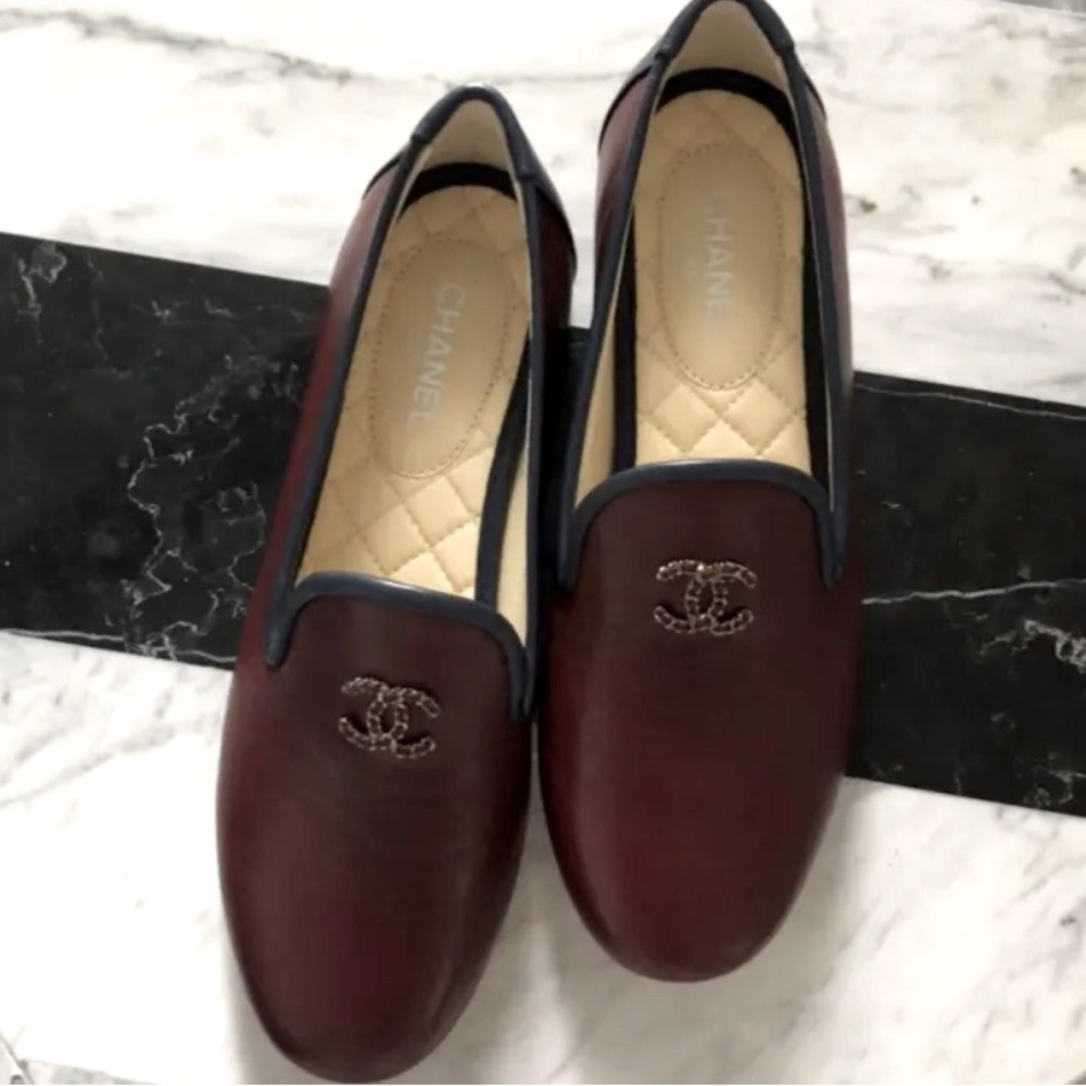 New Chanel Burgundy Calf Leather CC Logo Loafer Slip On 36.